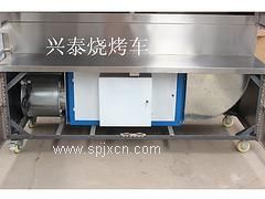 價(jià)位合理的燒烤車，興泰燒烤車傾