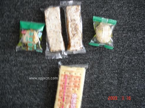 餅干包裝機(jī)械生產(chǎn)